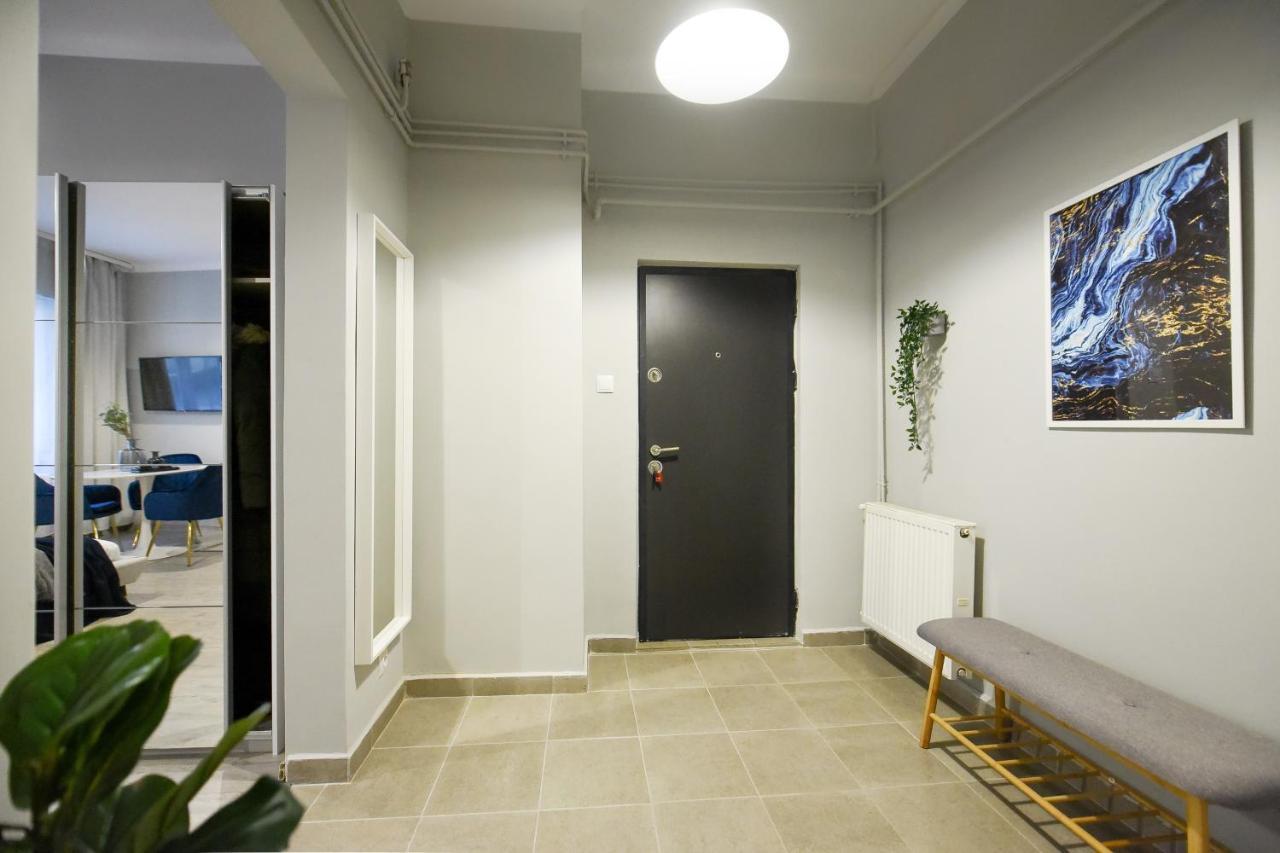 Apartment Urban Adventure For Two Bucharest