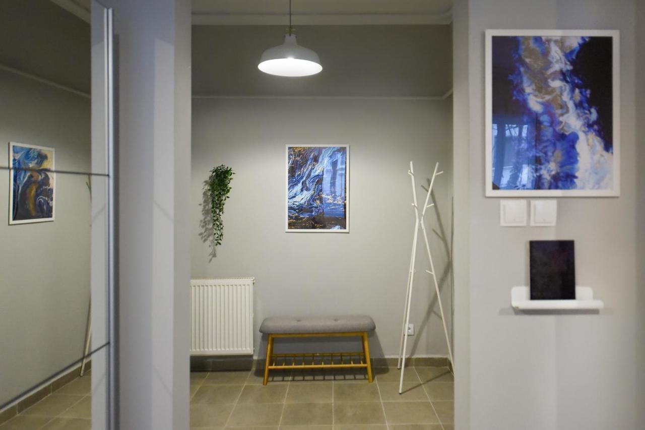 Urban Adventure For Two Apartment *