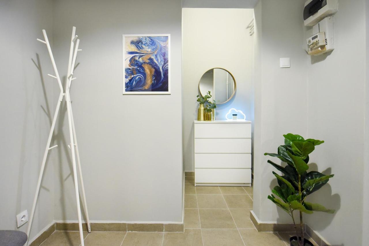 Apartment Urban Adventure For Two Bucharest